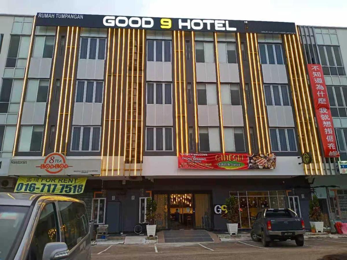 Good 9 Hotel - Cahaya Kota Puteri Пасир Гуданг Екстериор снимка