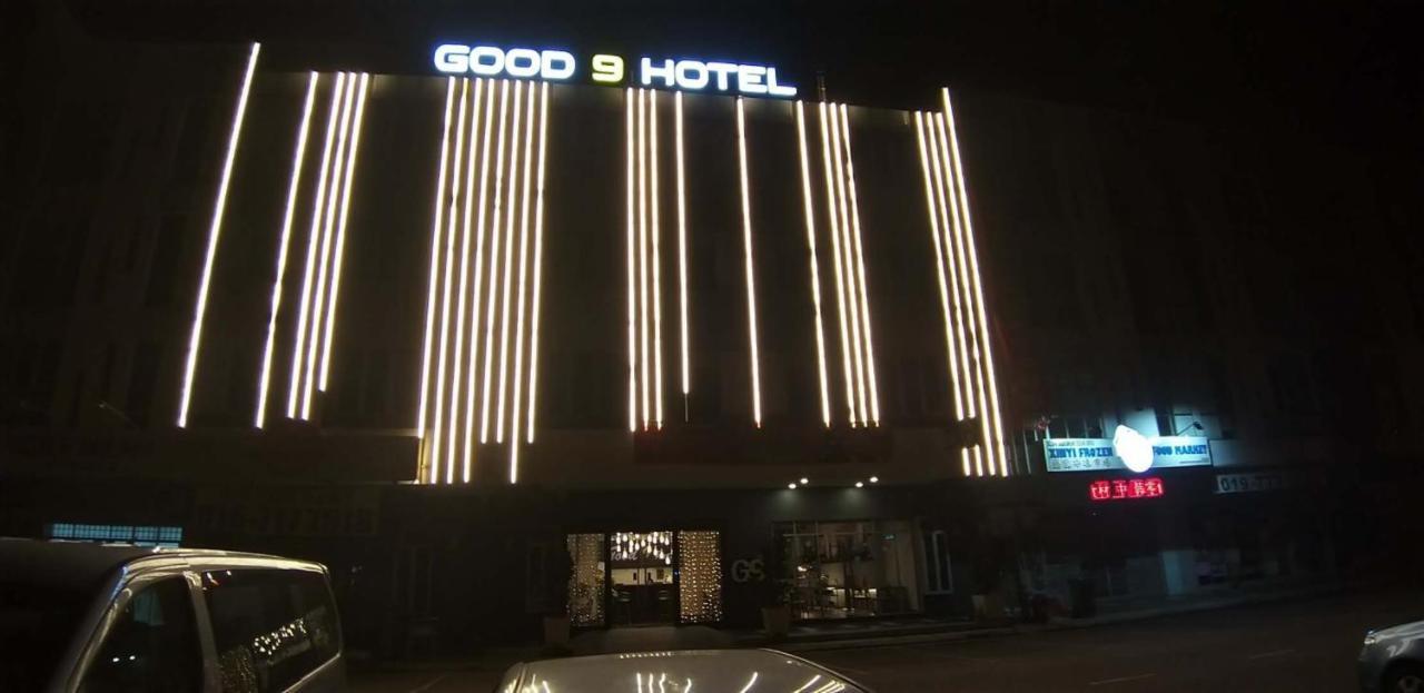 Good 9 Hotel - Cahaya Kota Puteri Пасир Гуданг Екстериор снимка